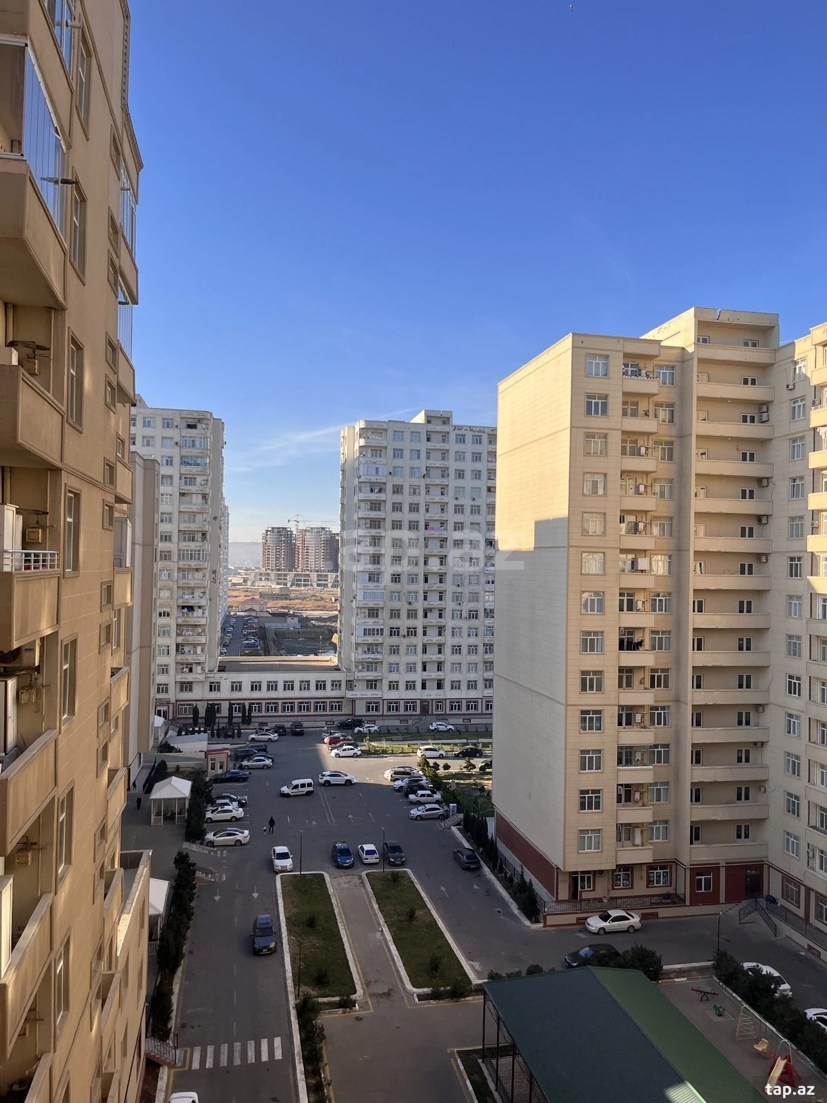 Satılır 3 otaqlı yeni tikili 90 m²