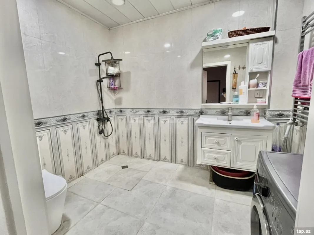 Satılır 3 otaqlı yeni tikili 90 m²