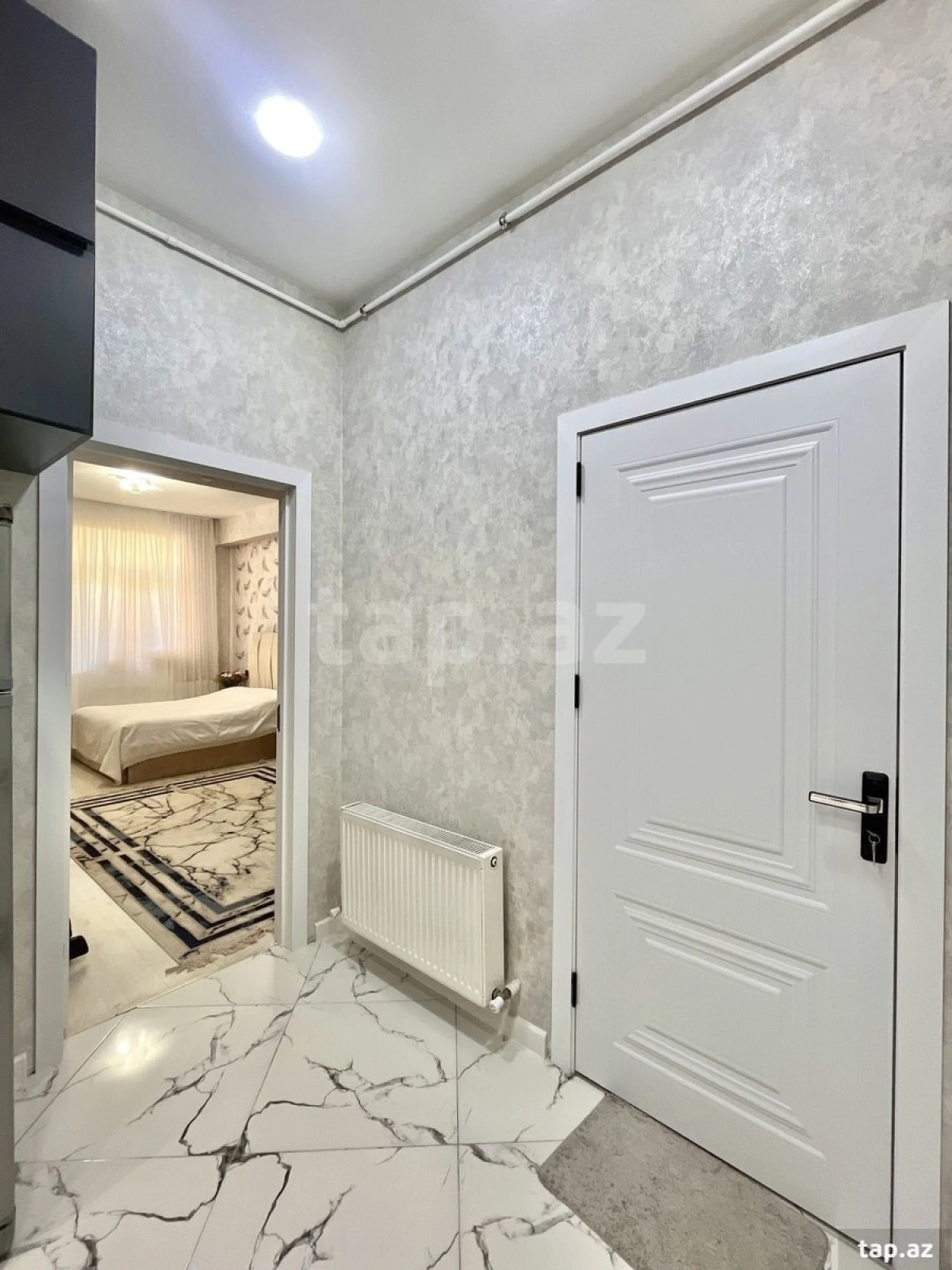 Satılır 3 otaqlı yeni tikili 90 m²