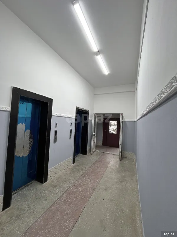 Satılır 3 otaqlı yeni tikili 90 m²