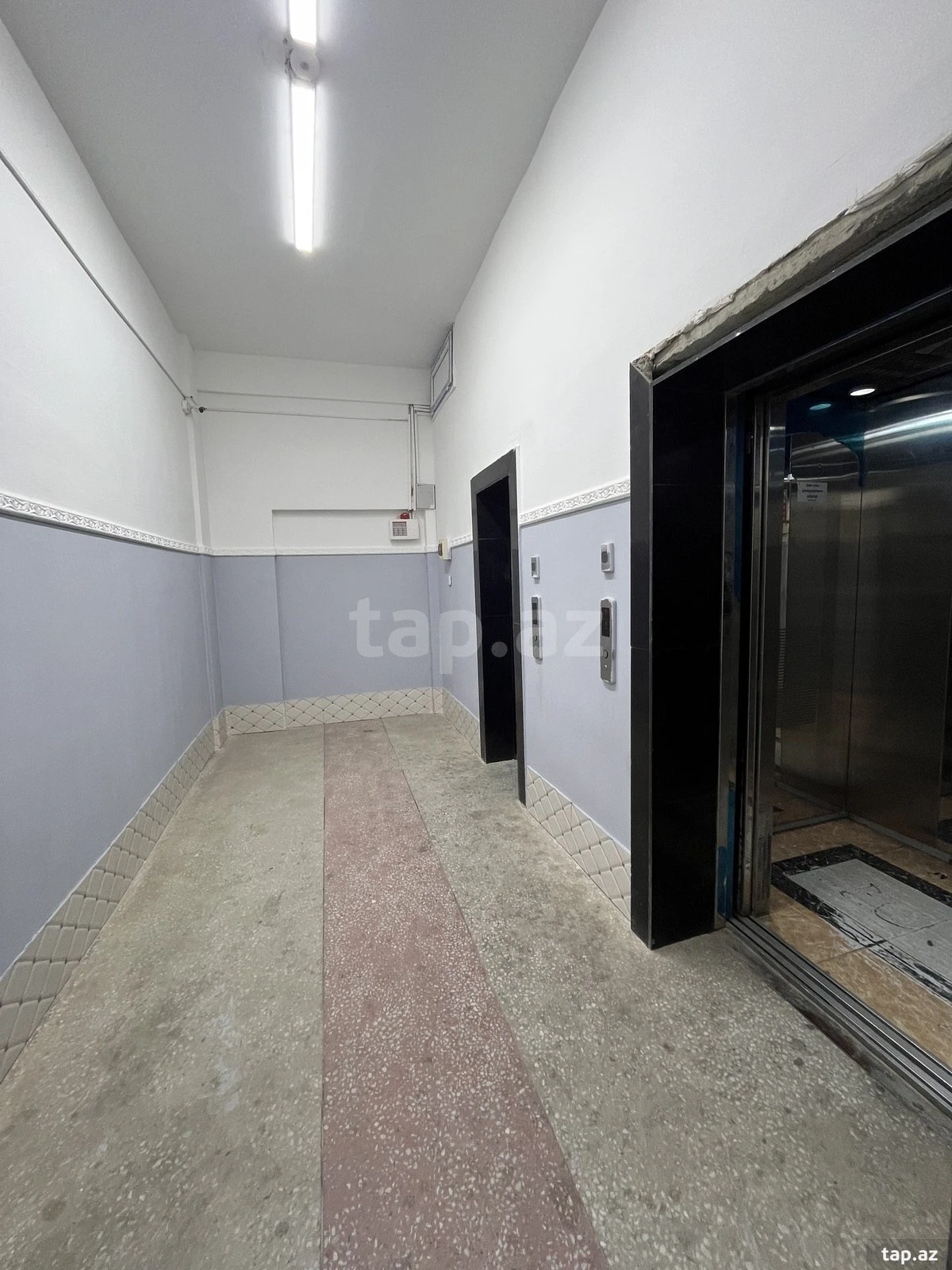 Satılır 3 otaqlı yeni tikili 90 m²