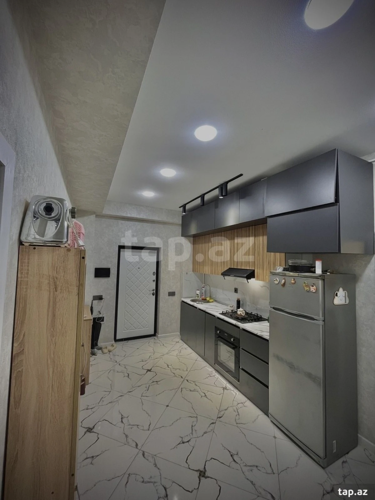 Satılır 3 otaqlı yeni tikili 90 m²