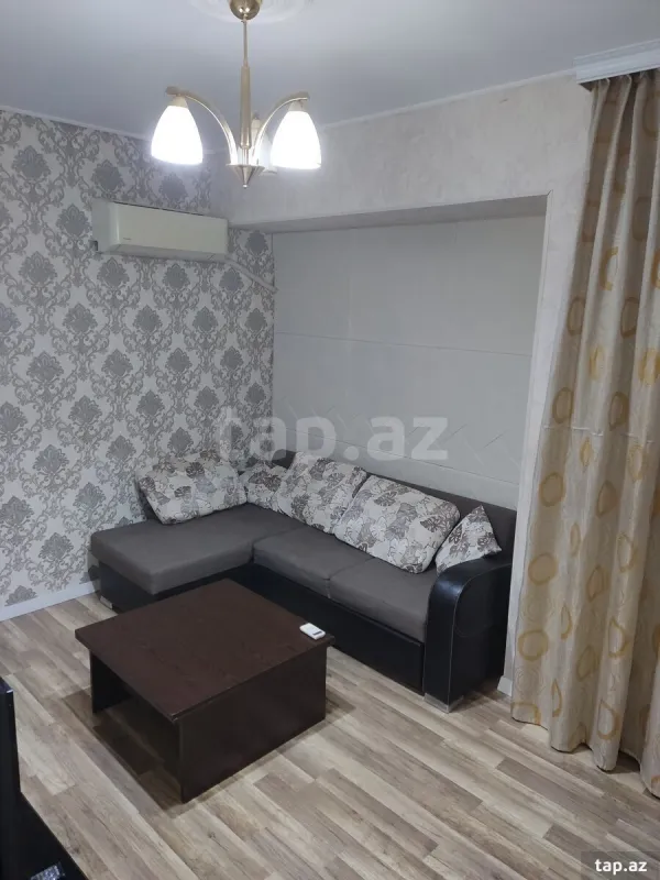Satılır 2 otaqlı mənzil 45 m²