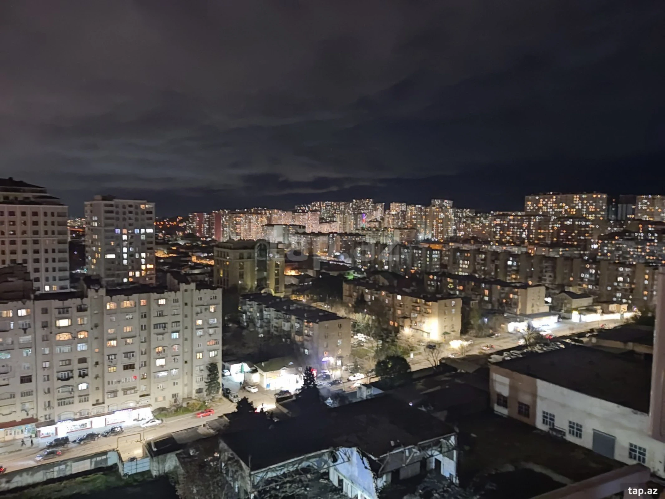 Satılır 2 otaqlı mənzil 45 m²