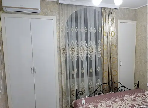 Satılır 2 otaqlı mənzil 45 m²