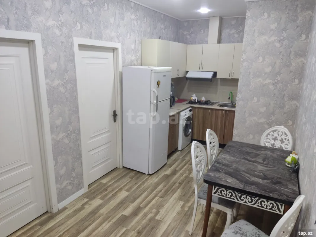 Satılır 2 otaqlı mənzil 45 m²