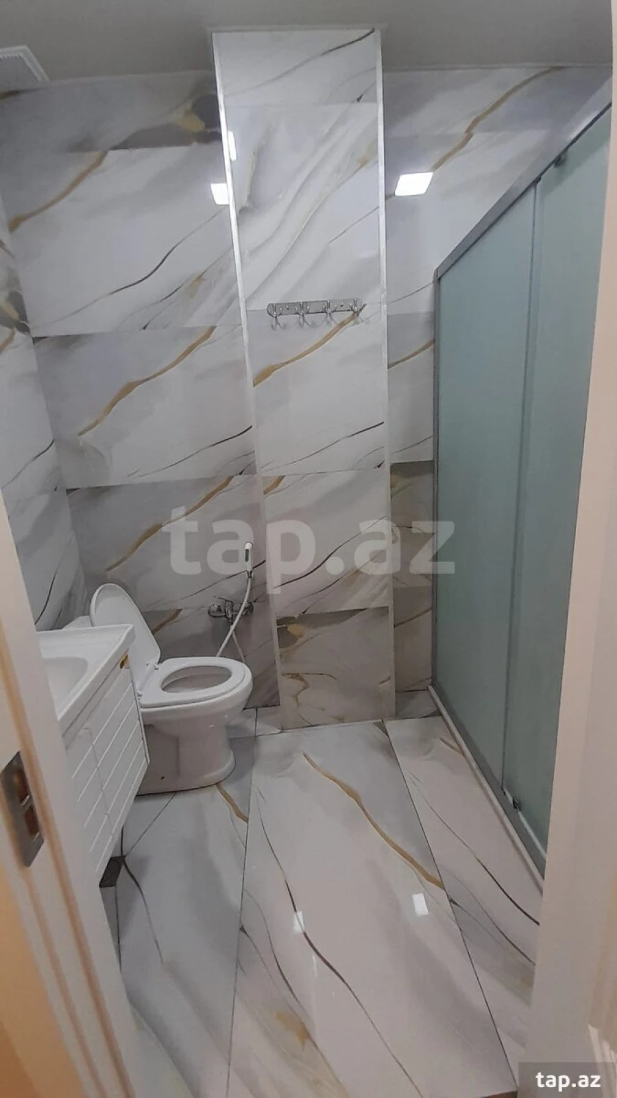 Kirayə verilir 2 otaqlı yeni tikili 55 m²