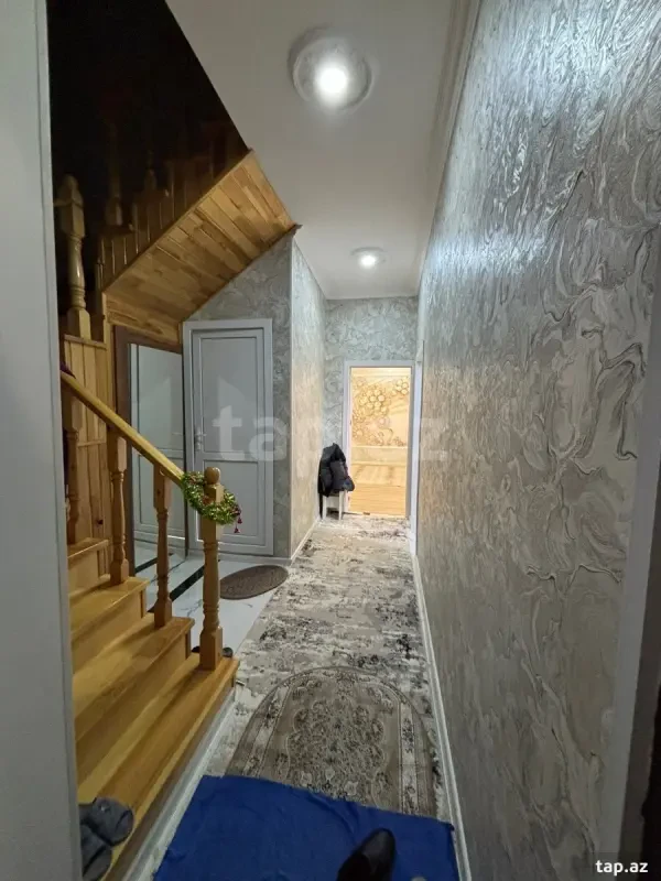Satılır 4 otaqlı həyət evi 158 m²