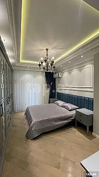 Satılır 4 otaqlı yeni tikili 140 m²