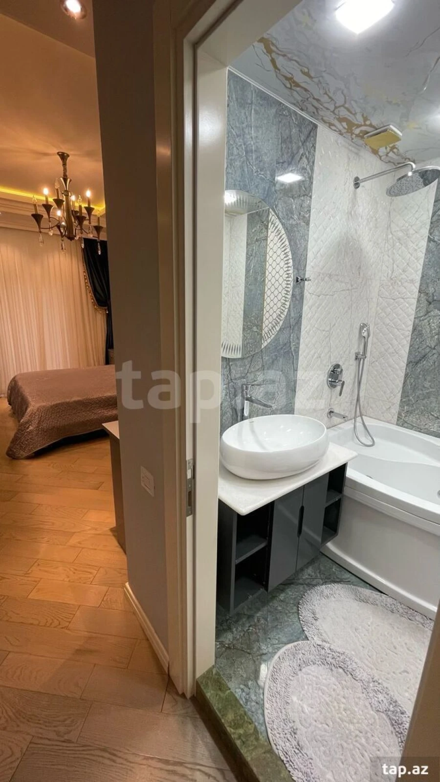 Satılır 4 otaqlı yeni tikili 140 m²