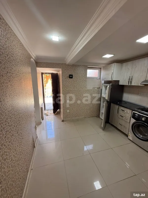 Kirayə verilir 2 otaqlı həyət evi 70 m²