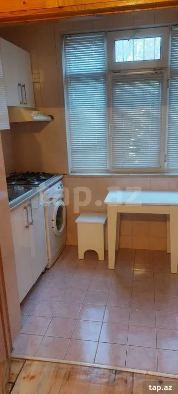 Kirayə verilir 2 otaqlı mənzil 50 m²