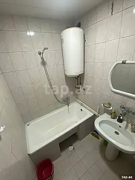 Kirayə verilir 2 otaqlı mənzil 50 m²
