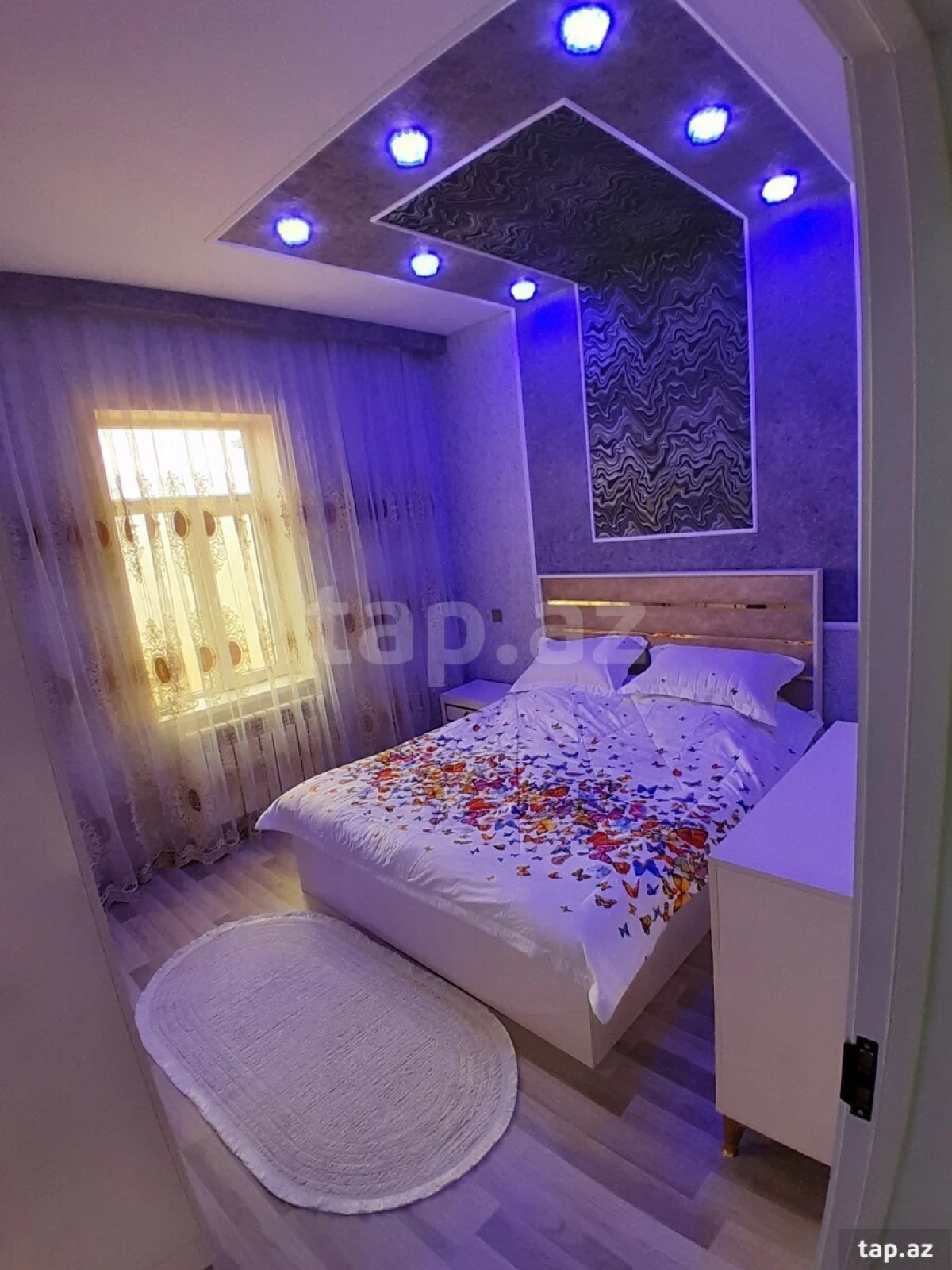 Satılır 6 otaqlı həyət evi