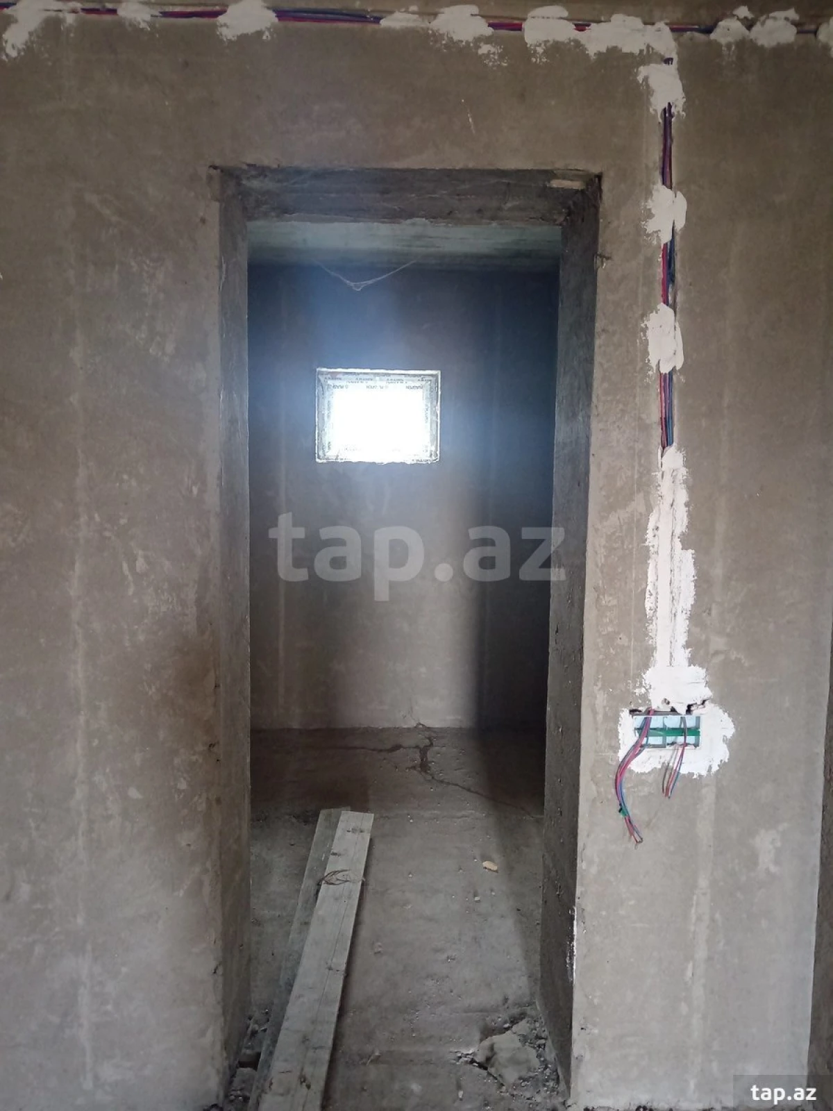 Satılır 7 otaqlı həyət evi 250 m²