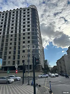 Satılır 3 otaqlı yeni tikili 157 m²