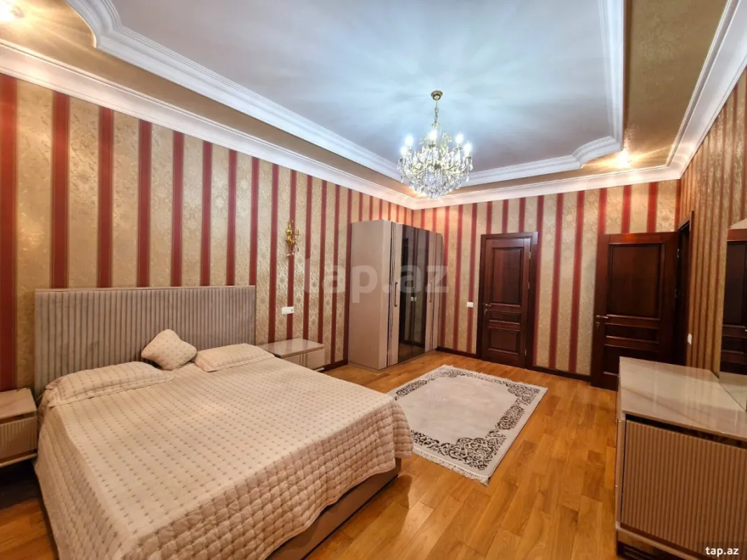 Kirayə verilir 3 otaqlı yeni tikili 160 m²