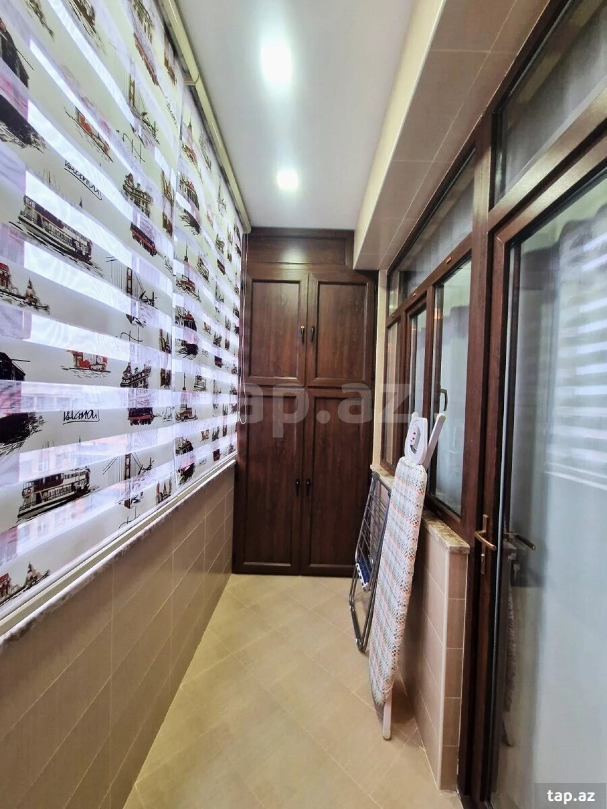 Kirayə verilir 3 otaqlı yeni tikili 160 m²