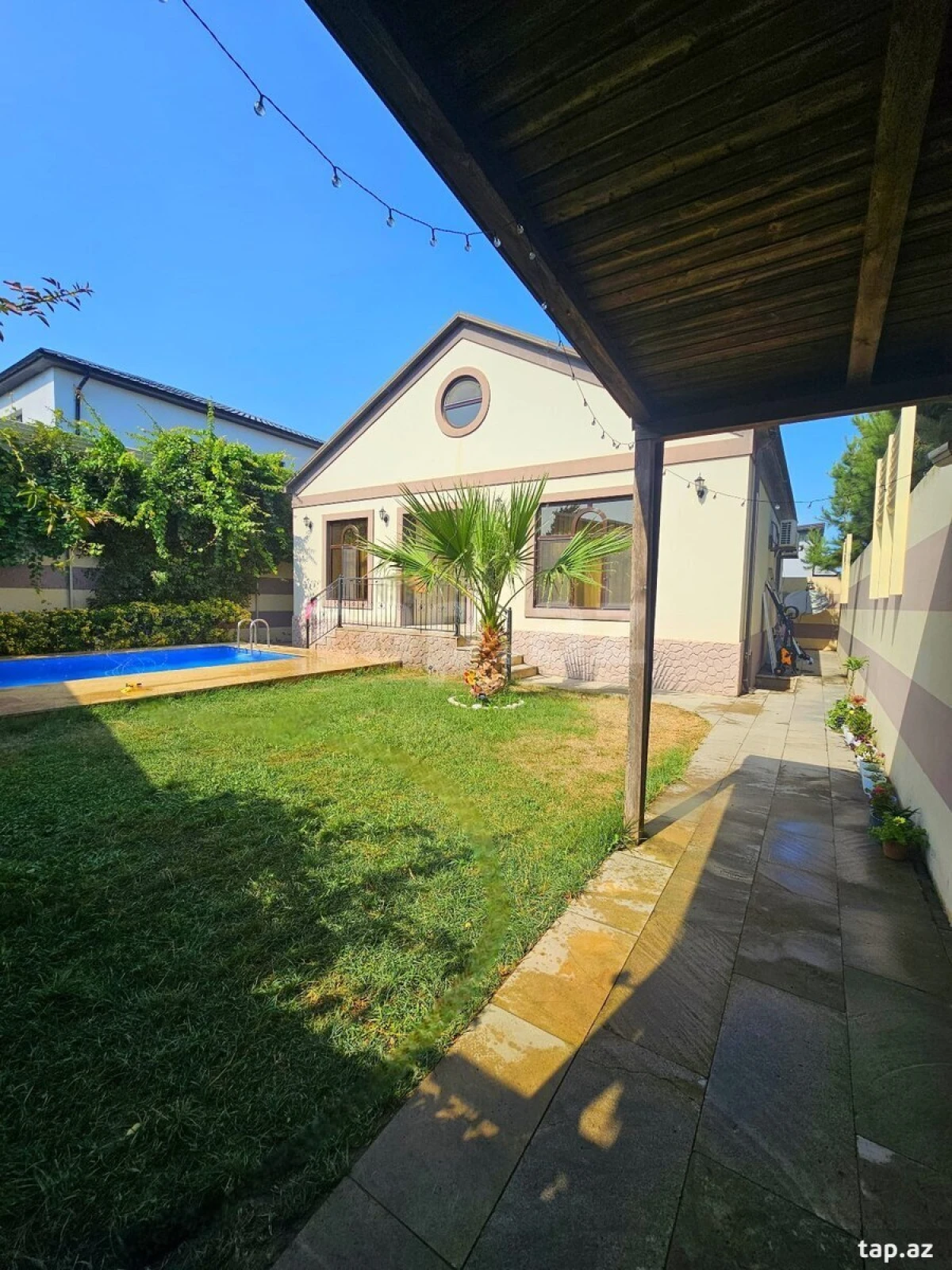 Satılır 3 otaqlı həyət evi