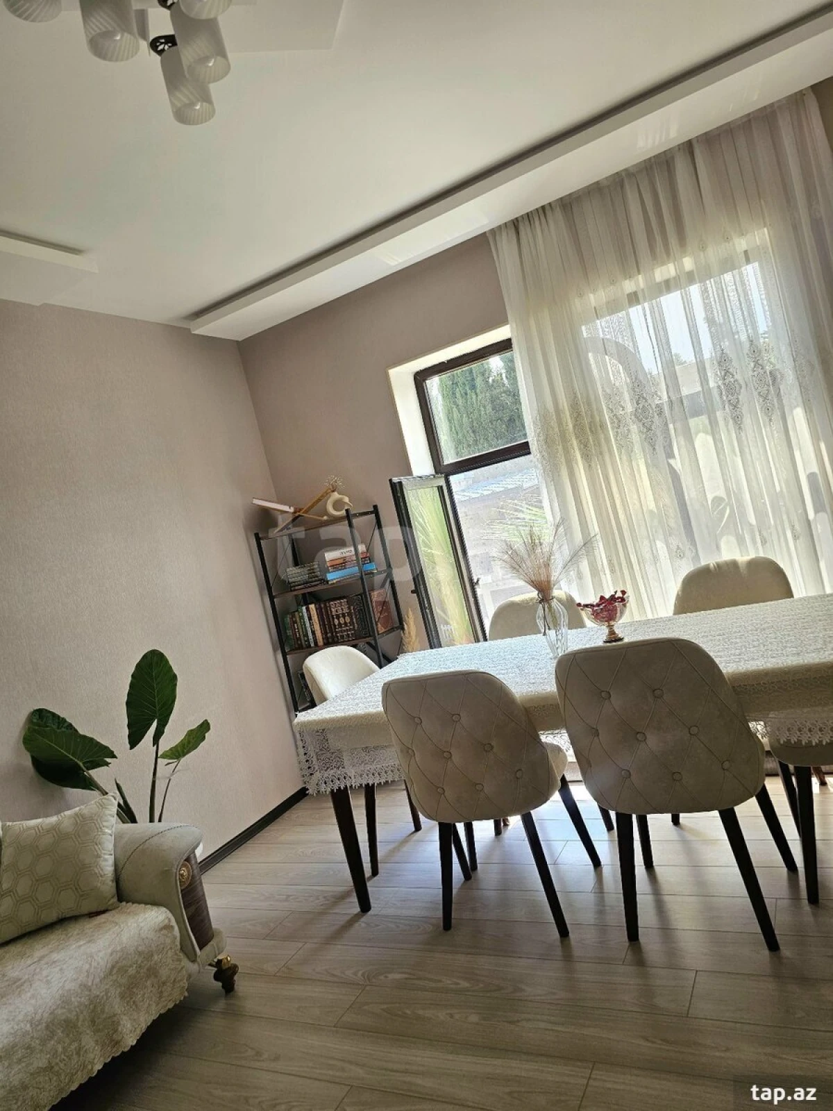 Satılır 3 otaqlı həyət evi