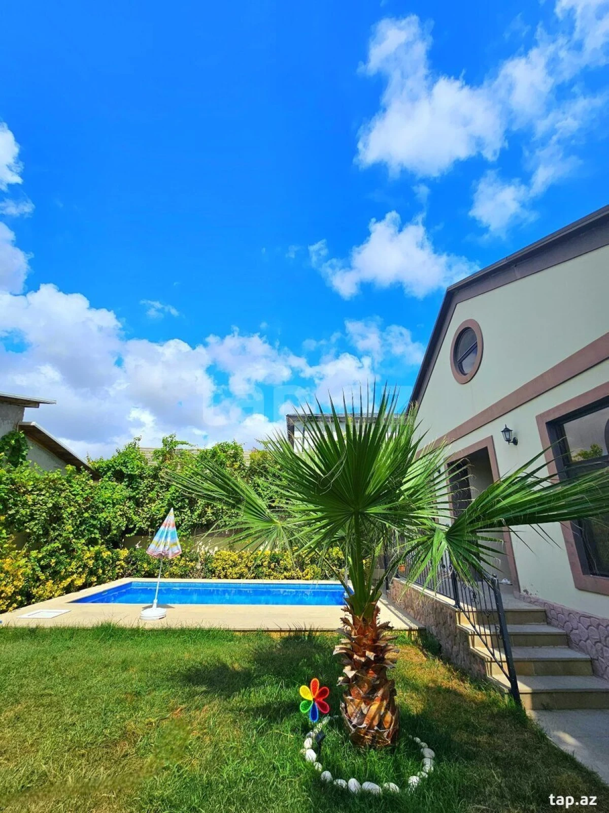 Satılır 3 otaqlı həyət evi