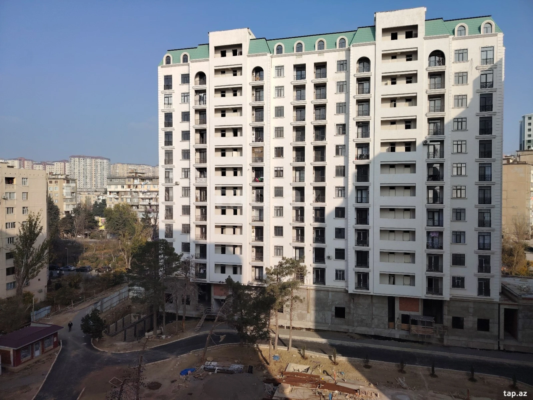 Satılır 2 otaqlı yeni tikili 45 m²