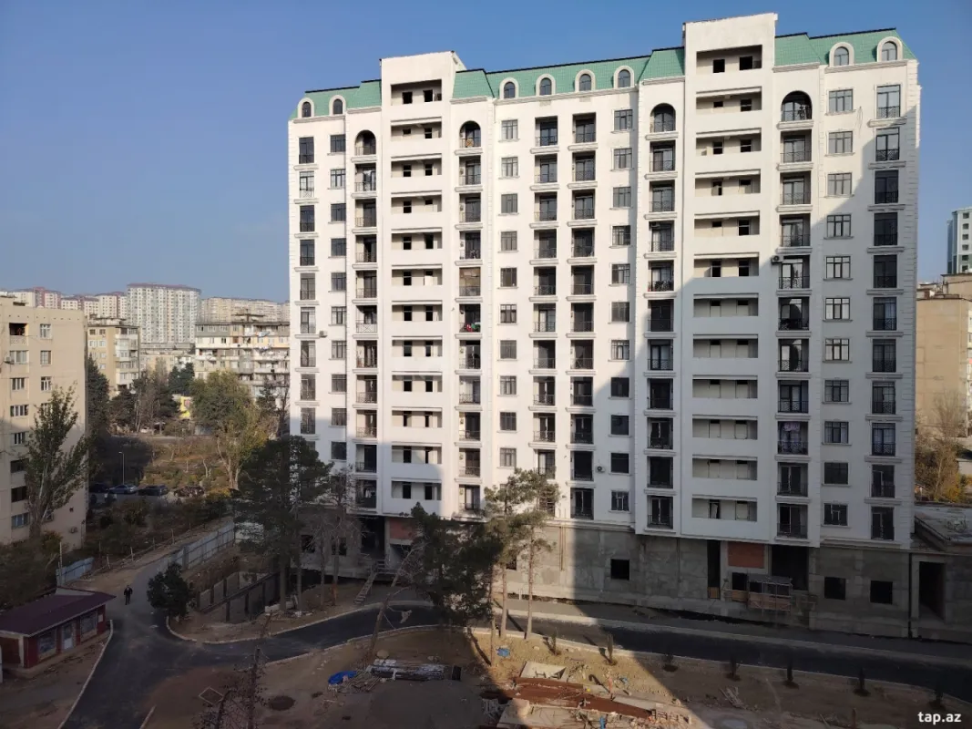 Satılır 2 otaqlı yeni tikili 45 m²