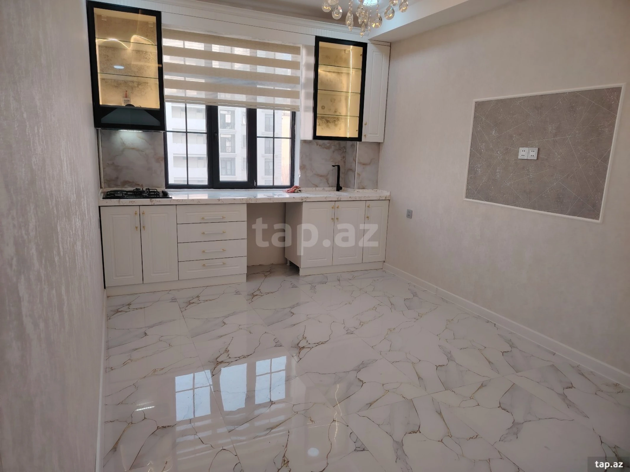 Satılır 2 otaqlı yeni tikili 45 m²