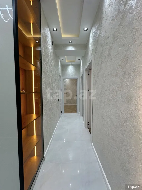 Satılır 3 otaqlı yeni tikili 80 m²