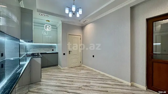 Satılır 3 otaqlı yeni tikili 98 m²