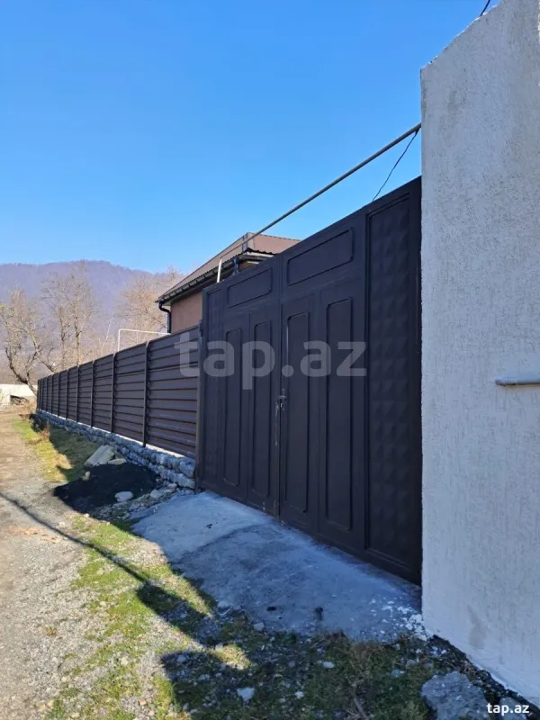 Satılır 3 otaqlı həyət evi