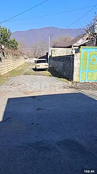 Satılır 3 otaqlı həyət evi