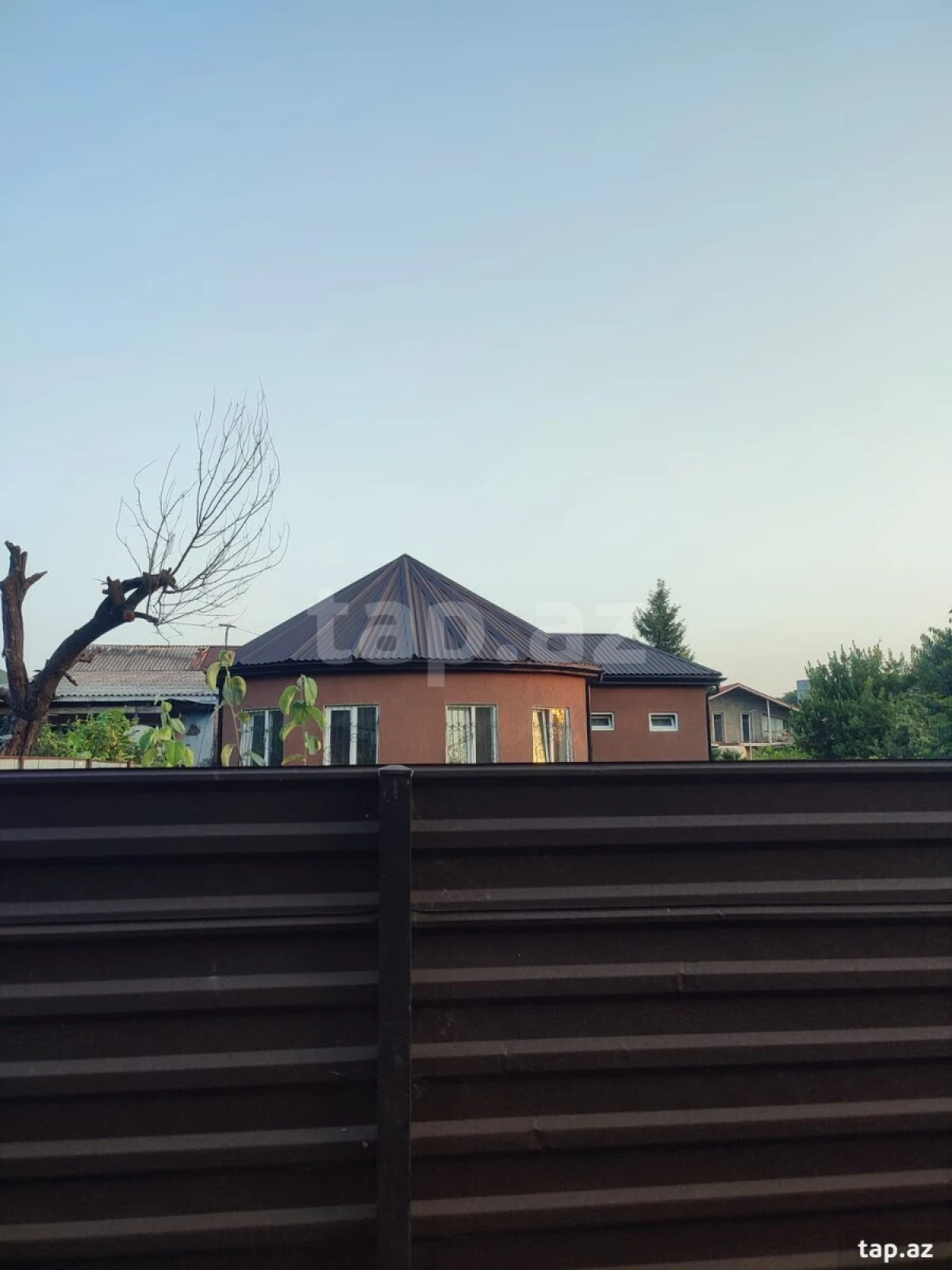 Satılır 3 otaqlı həyət evi