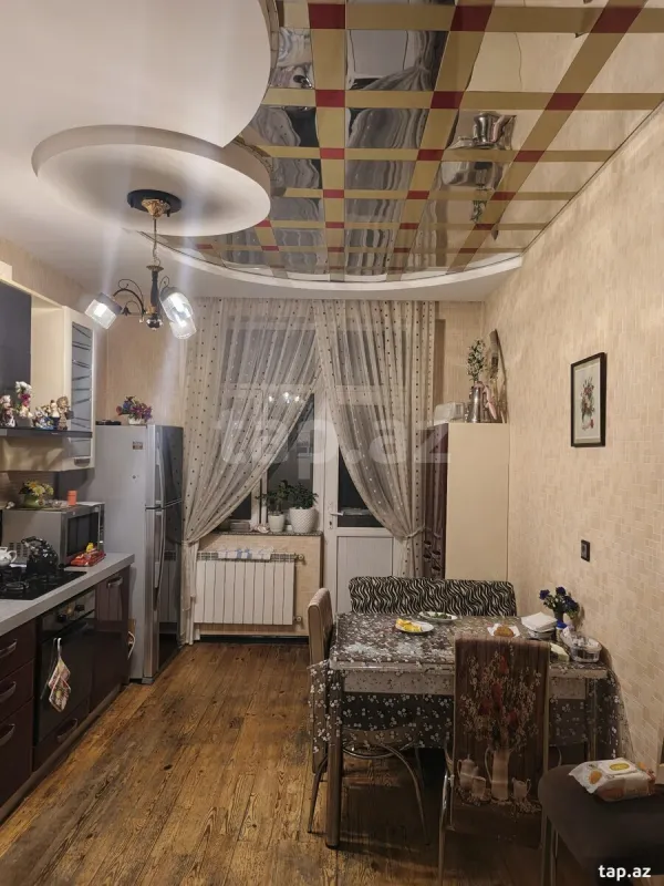 Satılır 2 otaqlı yeni tikili 94 m²