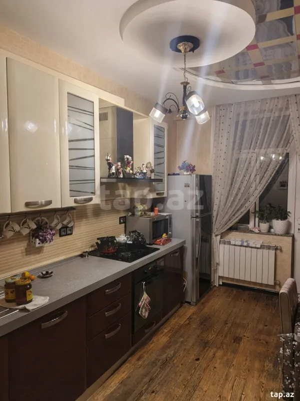 Satılır 2 otaqlı yeni tikili 94 m²