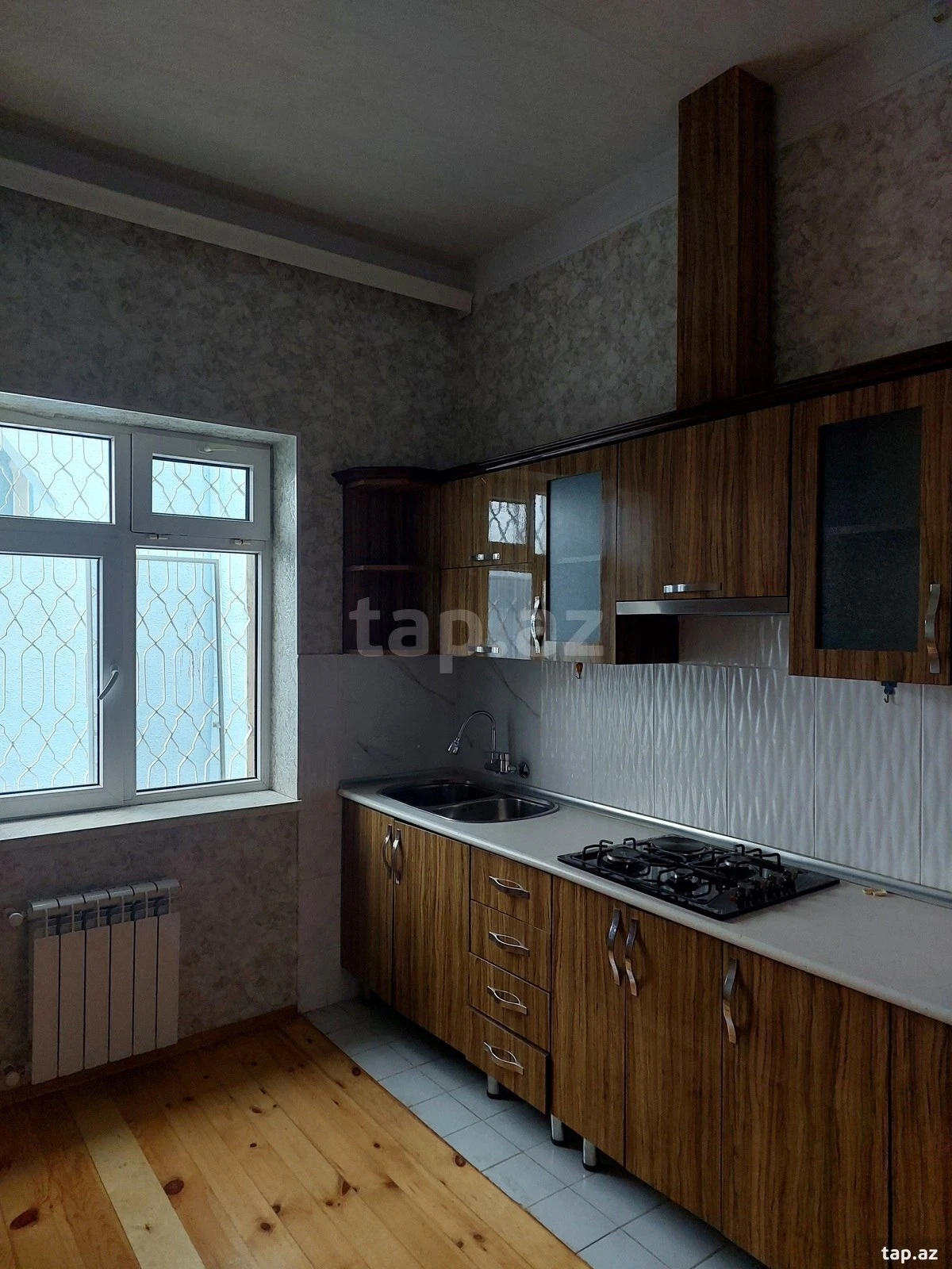 Satılır 3 otaqlı həyət evi