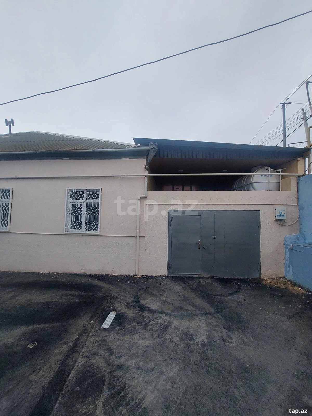 Satılır 3 otaqlı həyət evi