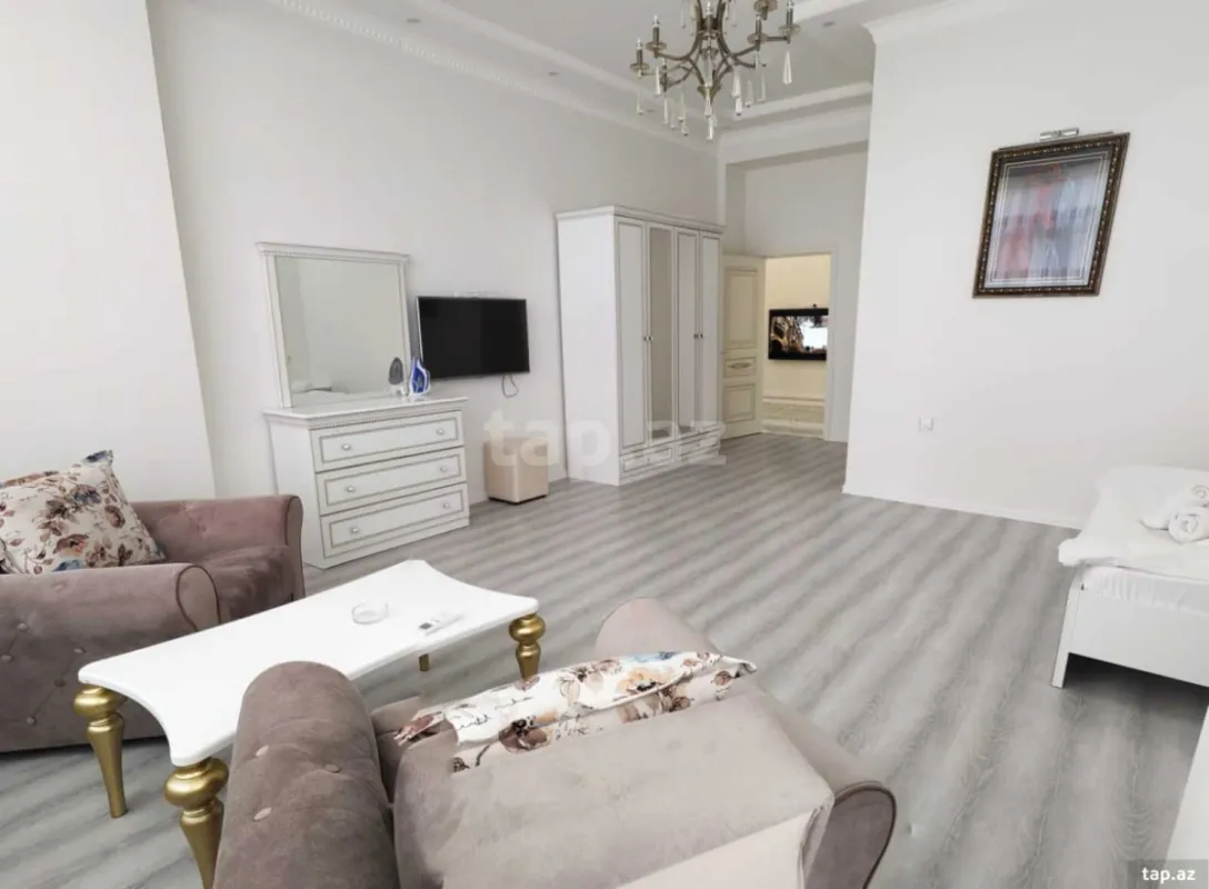 Kirayə verilir 2 otaqlı yeni tikili 87 m²