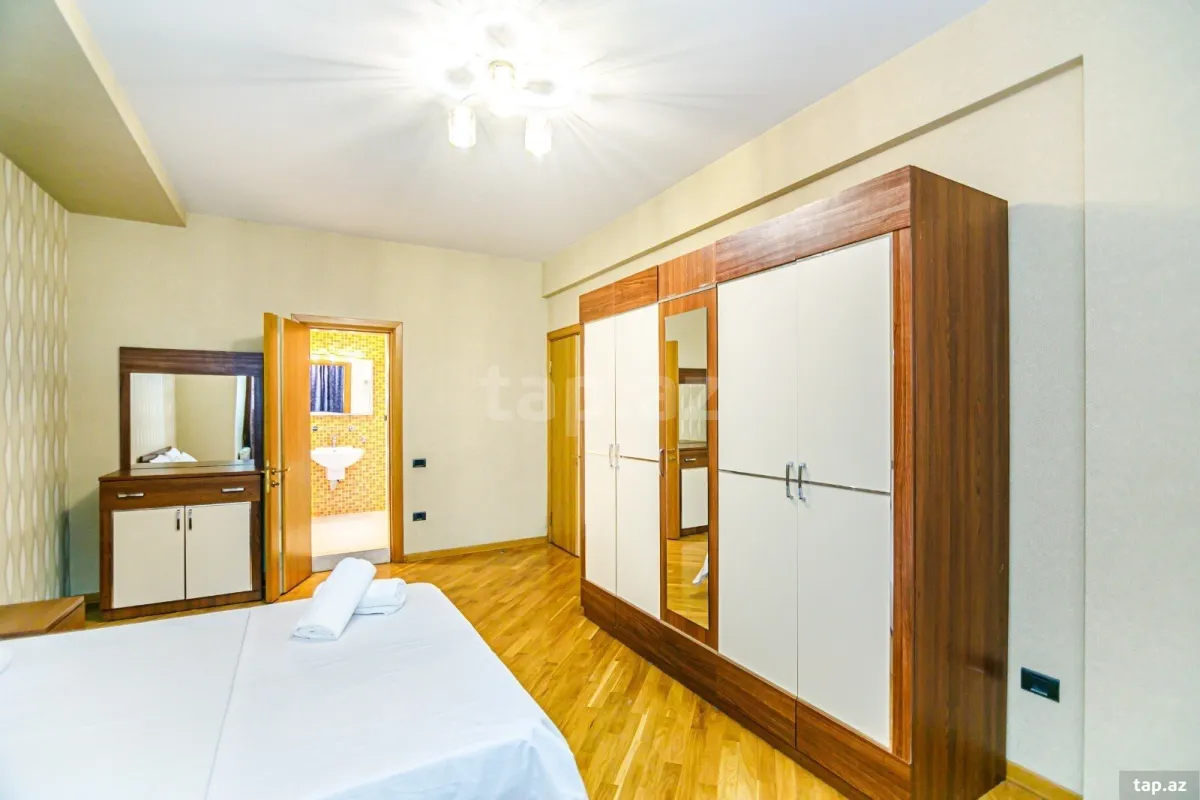 Kirayə verilir 3 otaqlı yeni tikili 74 m²