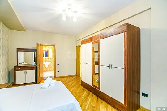 Kirayə verilir 3 otaqlı yeni tikili 74 m²