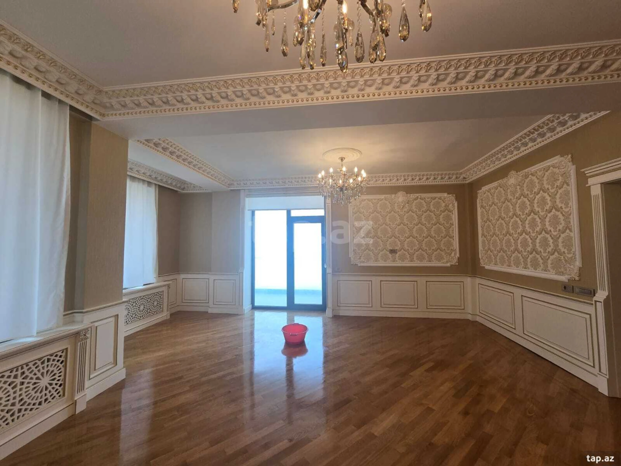 Satılır 3 otaqlı yeni tikili 161 m²
