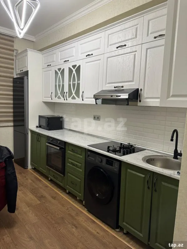 Satılır 3 otaqlı yeni tikili 74 m²