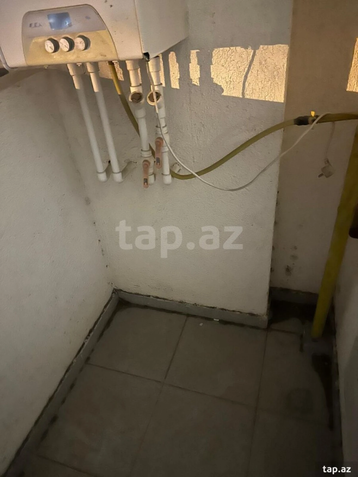 Satılır 3 otaqlı yeni tikili 74 m²