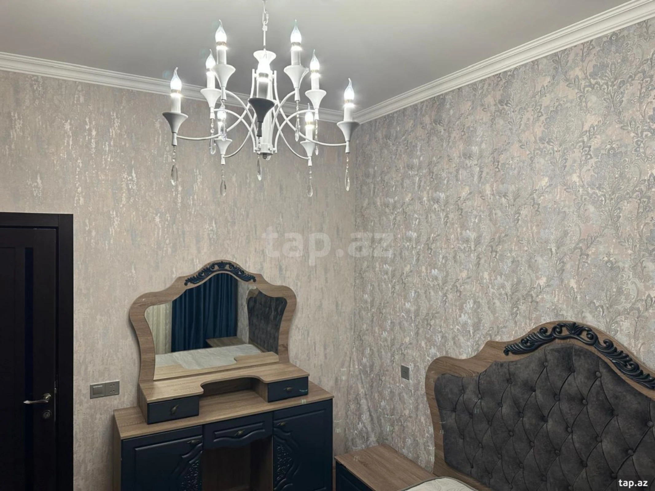Satılır 3 otaqlı yeni tikili 74 m²