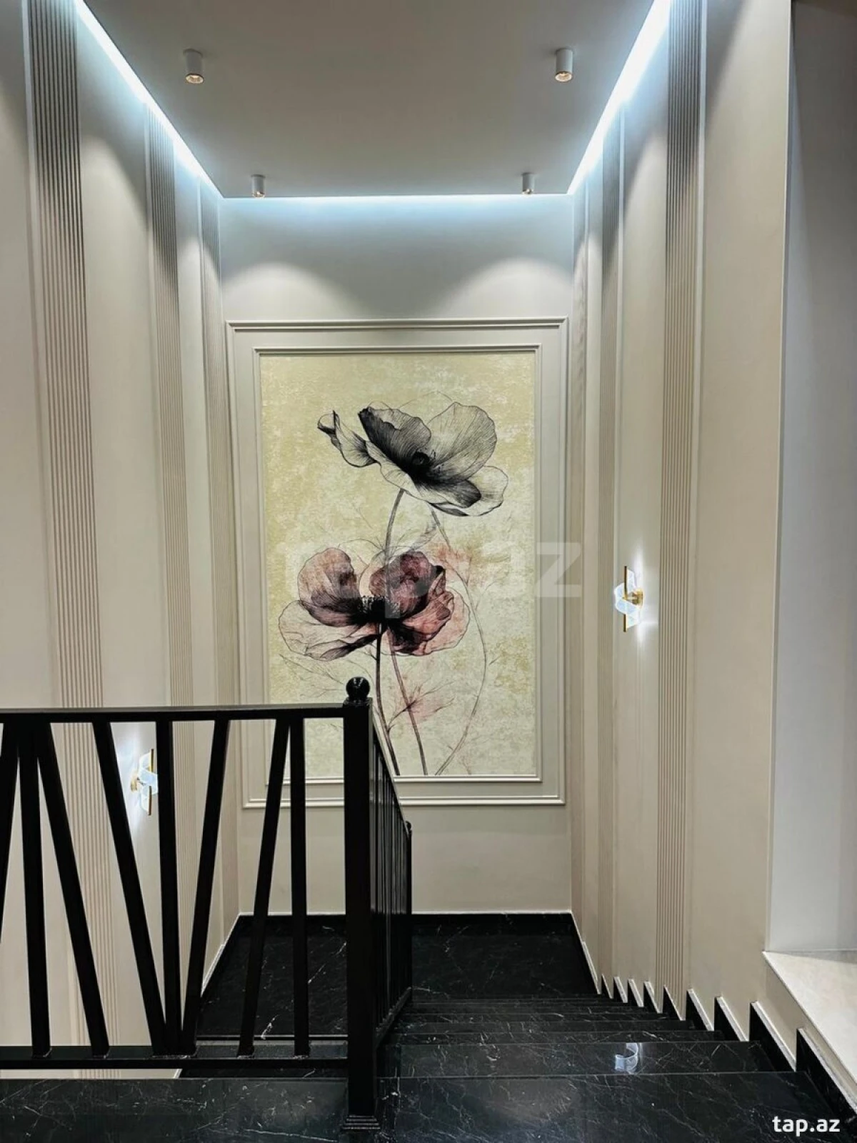 Satılır 5 otaqlı həyət evi