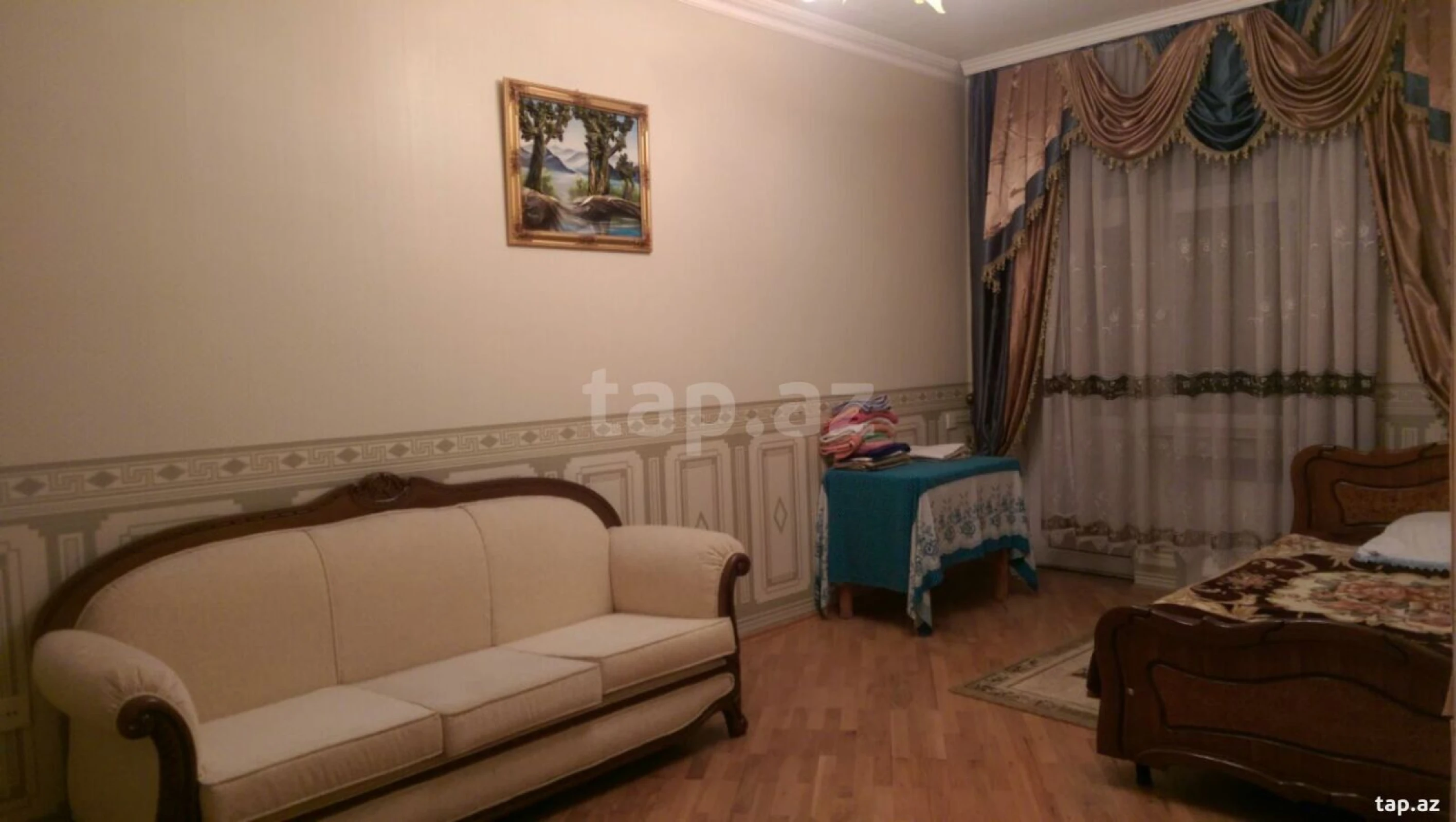 Kirayə verilir 4 otaqlı yeni tikili 180 m²