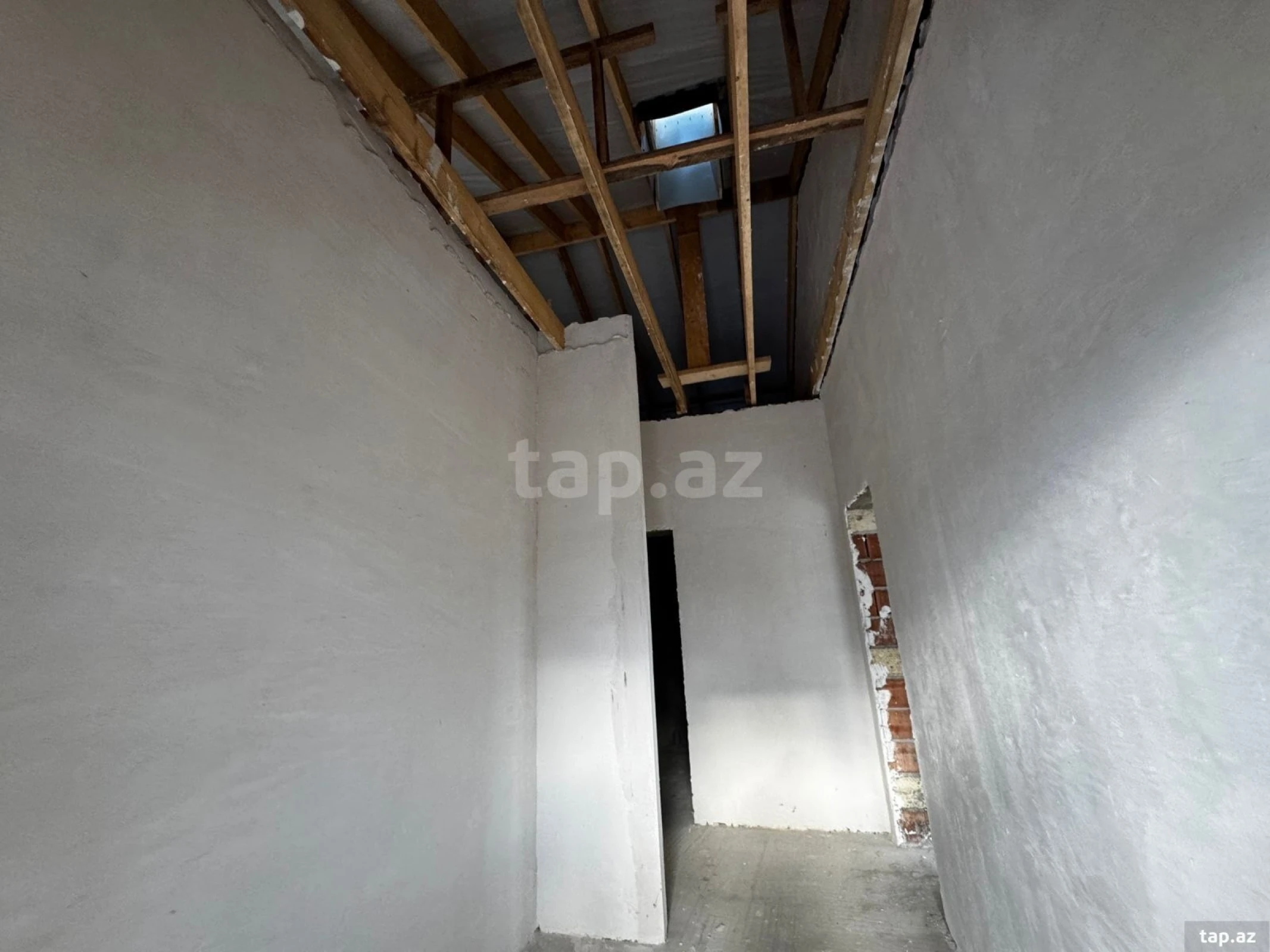 Satılır 3 otaqlı həyət evi