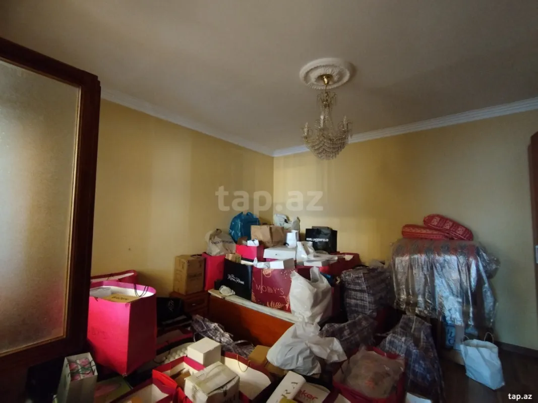 Satılır 4 otaqlı həyət evi