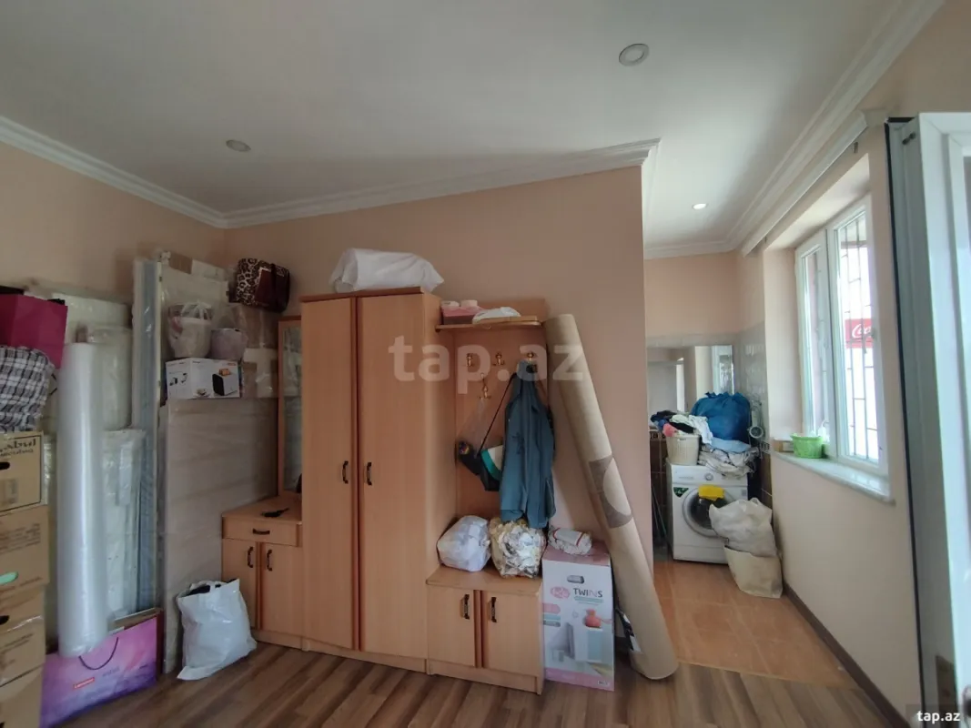 Satılır 4 otaqlı həyət evi