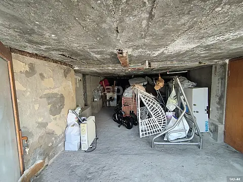 Satılır 4 otaqlı həyət evi